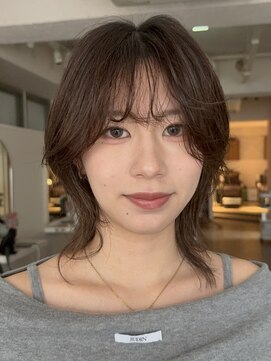 フェイス 石川町 (FACE) 動きのある軽やかなハッシュカット