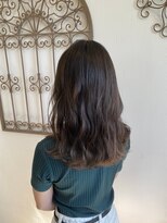 ヴァンカウンシル 豊橋店(Van Council)&nbsp;透明感バツグンのオリーブベージュ☆