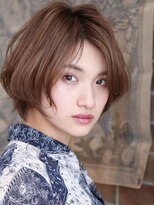 コム(com by neolive)&nbsp;バング長め大人ショートボブ