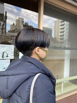 ブロッサム 東中野店 20代30代40代大人可愛い小顔ハンサムショート