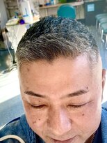 シバタ(SHIBATA)&nbsp;6mm先巻きパンチパーマフェードスタイル