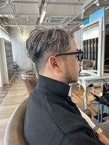 ダリア 横浜(DALIA)&nbsp;メンズショート/メンズ刈り上げ/フェード/ハイライト