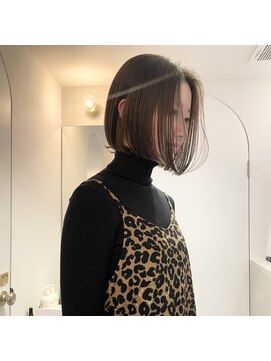 サヴィー(suvvy) 前下がりボブ（福岡/天神）似合わせカット/イメチェン