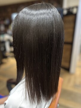 フラッシュ 高蔵寺店 メンテナンスカットトリートメント