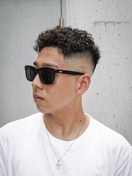 プロショップウェーブ(PRO SHOP WAVE) アッシュブラック/カルマパーマ/ベリーショート/原宿