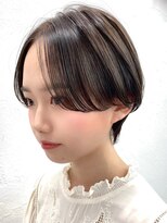 キラ 渋谷(KILLA) センターパート/ショートボブ/小顔ショート