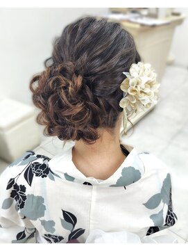 リサ 恵比寿(risa.) サイドアップ