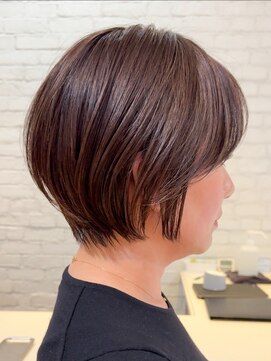 エリマ 横浜西口(elima) 横浜西口肩上ショートボブ顔周りレイヤーイルミナカラー40代