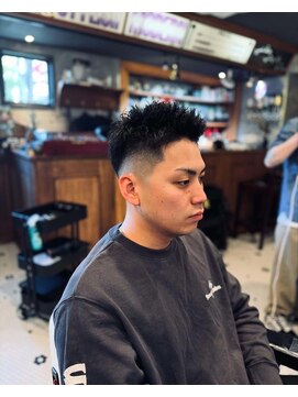 サワーズ 西新井店(SAWAS) ミドルフェード/ブリーチ/メンズ/キッズカット/ハイライト