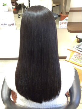 ヘアーアンドエステ ジャップス(JAPS) サラサラストレート