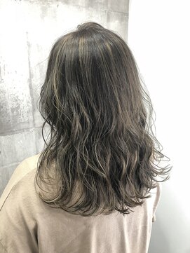 ジャイロヘア(gyro hair) ハイライトカラー