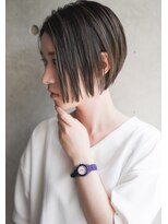 カライング(ing)&nbsp;大人可愛い20代30代40代黒髪前下がりショートボブ丸みショート◎