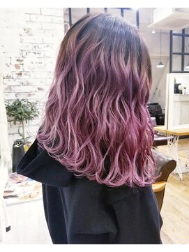 パープル(purple) グラデーションベリーピンク