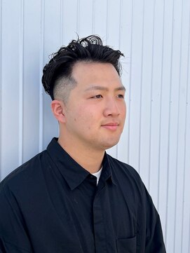 カロン(CA-LON) スパイラルパーマ×フェードカット