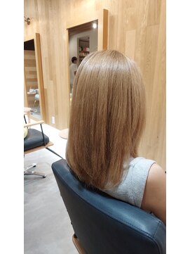 キレイコムデュース(Deuce) ミディアムスタイル