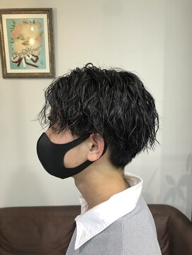 ナナマルヘアー(nanamaru hair) 【メンズ】センターパートツイストスパイラル