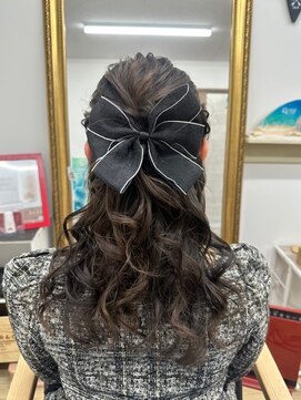 アイズ 新神戸(Ai's) ハーフアップ