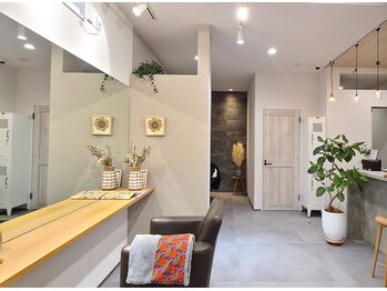 Stellar HAIR SALON【ステラーヘアサロン】
