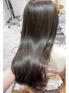 レイラバイアフロート 吉祥寺(Lila by afloat) オリーブベージュ/ミントアッシュ/韓国ヘア/髪質改善