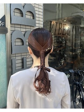 バイブアンドアネックス(VIBE & ANNEX) 【★ＡＯＩ★】タイトヘア/金箔/結婚式/横浜/石川町/元町
