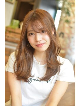 マービー 南浦和(mavie) mavie　ハイトーンカラーなのに清楚な感じ