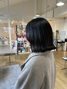 サラ 新宮店(SARA) 切りっぱなしボブ