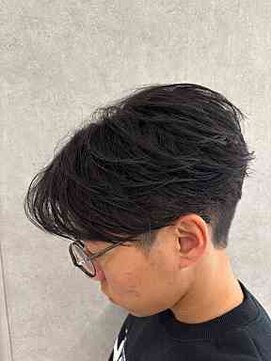 アッシュ 高幡不動店(Ash) メンズツーブロック刈り上げセンタ―パートニュアンスストレート