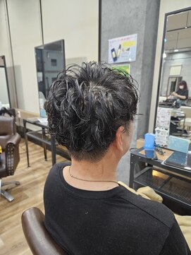 ウーラバイウェルズ 大和八木(U-ra by wells) スパイラルパーマ
