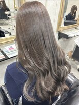 ルノン(LUNON)&nbsp;黒髪クラゲヘアーオリーブグレー小顔ココアベージュ
