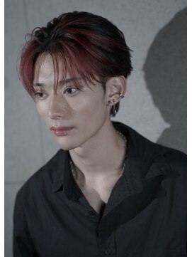 シン(syn) 赤インナーカラー