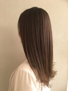 ロンド 銀座(Lond) マーメイドアッシュ 担当 伊原