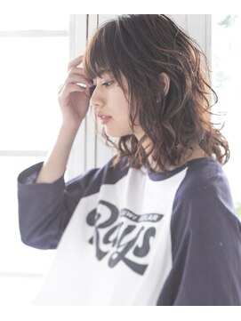 シャンプー ひろせ店(SHAMPOO) ふんわりミディアムレイヤー