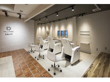 ヘア スパ ビューティー エールフォルム(HAIR SPA BEAUTY YELLFORME)の雰囲気（美容院だけでなくネイル＆アイ・フェイシャルサロンCALIN併設。）