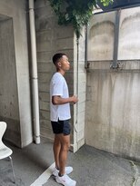 ウェルネス(Wellness)&nbsp;スキンフェード、ベリーショート、BUZZ