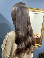 ウィーク 梅田(UiiC)&nbsp;抜け感ハイライトカラー▲ロングスタイル　uiic umeda 中沢恵理