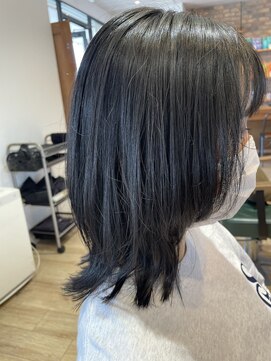 サラ(sarah) ウルフカット