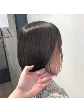 リュネッツ あざみ野店(lunettes) 【ブリーチ2回～】インナーホワイトピンク×ツヤツヤボブ