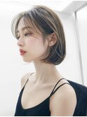 透明感セピアグレージュ×ショートボブ