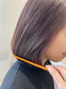 ゼル 肥塚(ZELE) ミディアムボブ