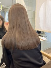 シキ 渋谷(siki) ベージュカラー/ブリーチなしダブルカラー/赤み消し/渋谷/原宿