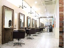 ヘアアンドメイクグラチア(HAIR and MAKE GRATIAE)
