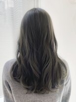 ヘアーアイスカルテット(HAIR ICI QUARTET)&nbsp;冬の透明感◎オリーブ韓国艶カラーロング