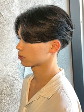 ニアウ 高崎店(Niau) MEN’S HAIR/ニュアンスパーマ/刈り上げセンターパート/群馬高崎