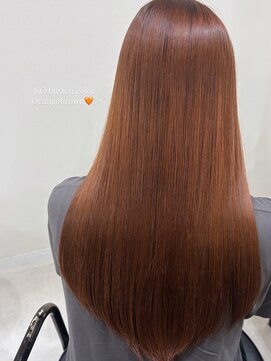 アエラバイトゥルークリエイション(AERA by True Creation) 気分も上がるオレンジブラウン