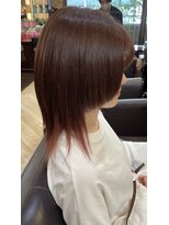 キャラ 池袋本店(CHARA)&nbsp;アルティストカラーでモテピンクカラー♪【ウルフカット/大村】