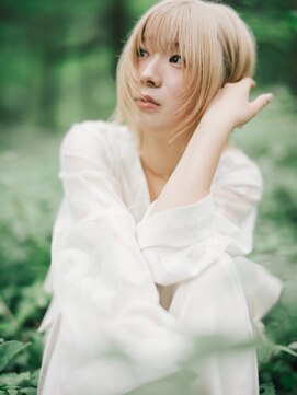 シー ヘアデザイン(see hair design) ホワイトブロンド