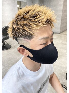 アンダーバーホワイト 天神店(_WHITE) フェードジェット