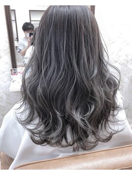 フィガロ ウメダ(FIGARO UMEDA) 【FIGARO　umeda】グレージュベージュレイヤーカット