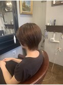 ショートボブ