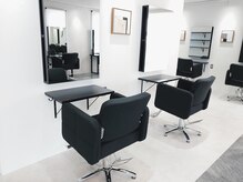 アグ ヘアー ウーヌス 名張店(Agu hair unus)